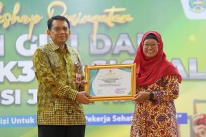 Rahasia Sukses SIG: Raih Penghargaan K3 dan Turunkan Angka Kecelakaan Kerja Hingga 40%!