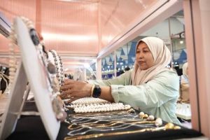 Rahasia Sukses UMKM Mutiara Lombok Tembus Pasar Internasional:  Kisah Inspiratif Mahayusi dan Peran BRI!