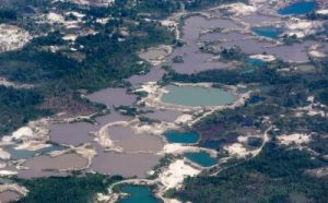 Rahasia Terbongkar!  Benarkah Tambang Ilegal Warisan Bangsa? Ini Solusinya!