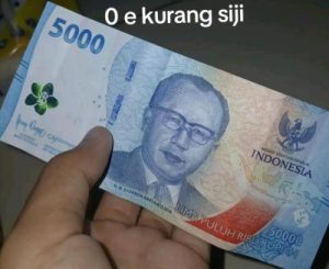 Uang Rp50.000 Jadi Rp5.000? Misteri Uang Palsu atau Kesalahan Cetak yang Bikin Heboh!