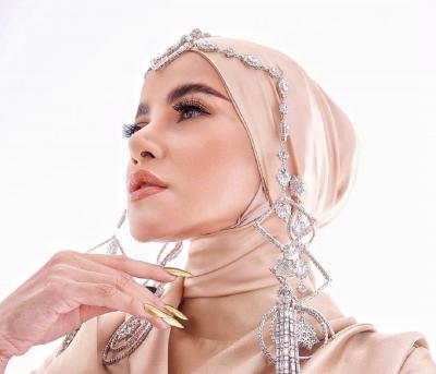 Rahasia Kekayaan Olla Ramlan Terkuak di Pernikahan Luna Maya! 5 Bisnisnya Bikin Melongo!