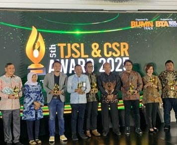 Rahasia di Balik Penghargaan Emas PNM: Bukan Sekadar Untung, Tapi...?