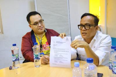 Geger! Wamenaker Gerebek 3 Perusahaan di Tangerang, Temukan Praktik Ilegal Penahanan Ijazah!