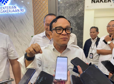 Bursa Kerja Cuma Formalitas? Wamenaker Murka, Minta HRD yang Bicara Dipecat!