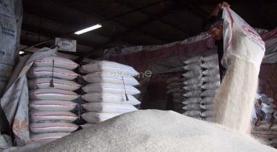 Terungkap! Penyebab Misterius Beras Lenyap dari Pasar, Bukan Sekadar Gagal Panen?