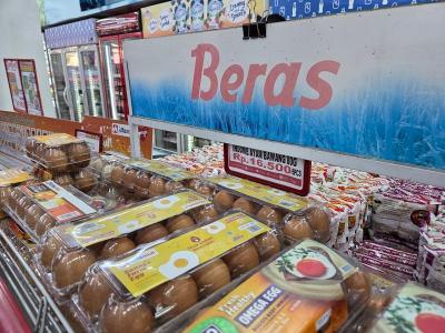 Krisis Beras Premium Melanda Ritel Modern: Ada Permainan Harga?