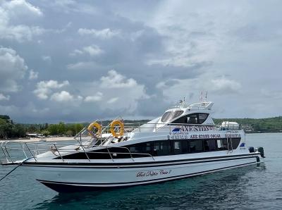 Tragedi di Perairan Bali: Kapal Terbalik! Menhub Ungkap Fakta Mengejutkan di Balik Musibah