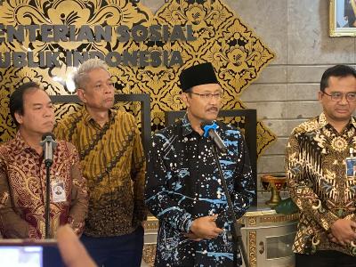 Geger! Mensos Gus Ipul Ambil Langkah Mengejutkan Demi Bansos, Ada Apa dengan Rekening?