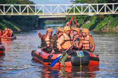 Terungkap! Rahasia di Balik Normalisasi Ciliwung, Kapan Jakarta Bebas Banjir?