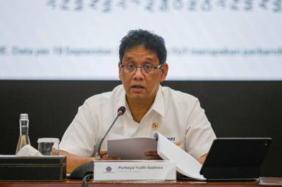 Ekonomi RI Melejit 6%! Rocky Gerung Gigit Jari, Menkeu Tagih Janji!