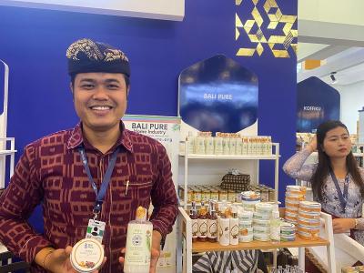 Dari Modal Receh Jadi Sultan Kelapa: Kisah UMKM Binaan Pertamina yang Bikin Geleng-Geleng Kepala!