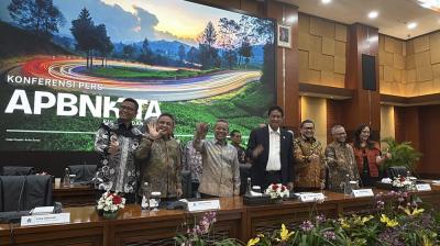 APBN 2025 Terancam! Penerimaan Negara Merosot, Defisit Menggunung?