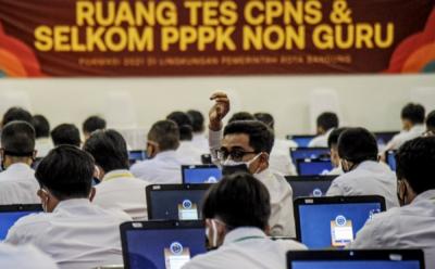 Geger! Status PNS dan PPPK di Ujung Tanduk? Revisi UU ASN Ungkap Fakta Mengejutkan!