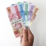 Rupiah Bergolak! Terungkap Fakta Mengejutkan di Balik Pelemahan Tipis, Apa yang Terjadi?