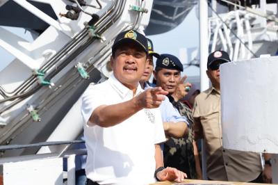 Tragedi Sumatera Memilukan, KKP Bergerak Cepat Kirim Bantuan Berton-ton! Ada Apa?