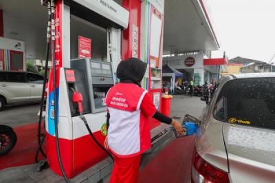 Jebakan Angka atau Tren Baru Konsumsi Energi Nasional? Lonjakan BBM Nataru 2025/2026 Hanya 0,9 Persen, Sinyal Penting Pergeseran Mobilitas dan Ekonomi Indonesia!