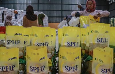Jutaan Keluarga Menanti! Bantuan Pangan Rp 10 Triliun Lebih Siap Mengalir 4 Bulan Penuh, Bapanas Ungkap Strategi Jaga Harga Beras Stabil Sepanjang 2026!