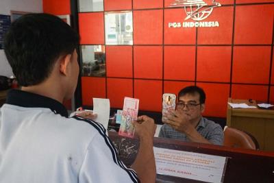 Geger BSU 2026: Subsidi Rp600 Ribu Bakal Cair Lagi? Kemnaker Beri Peringatan Keras, Jutaan Pekerja Wajib Tahu Fakta Mengejutkan Ini Agar Tak Jadi Korban Penipuan!