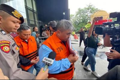 Terjerat OTT KPK, Harta Rp4,8 Miliar Pejabat Pajak Ini Bikin Geleng-geleng! Punya Moge Idaman Mirip Sri Mulyani, Ada Apa di Balik Koleksi Elit Kemenkeu?