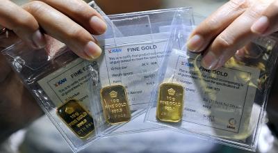 TERUNGKAP! Harga Emas Antam Melejit Rp35.000 Hari Ini: Sinyal Ekonomi Apa yang Tersembunyi? Investor Wajib Tahu!