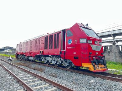 Ancaman Banjir di Jalur Emas KA Pekalongan: DJKA Turunkan 'Pahlawan Baja' Penyelamat Ekonomi Nasional! Apa Dampaknya pada Distribusi Logistik?