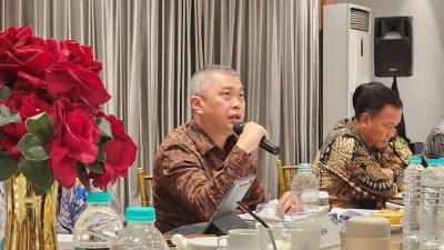 Misteri Hilangnya ATR 42-500 Mulai Terkuak! Menhub Dudy Purwagandhi Ungkap Temuan Penting di Maros, Publik Diminta Tahan Diri dari Spekulasi Liar.