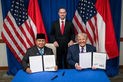 MA AS Guncang Dunia Dagang! Tarif Trump Dibatalkan, Kemenko Perekonomian Beberkan Status Krusial Perjanjian RI-AS: Belum Final, Apa Implikasinya bagi Ekonomi Nasional?