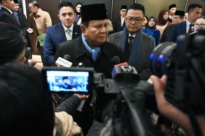 Badai Tarif Dagang AS Kembali Menerjang: MA Batalkan Kebijakan Trump, Namun Ancaman Baru 10% Mengintai! Respons Tak Terduga Presiden Prabowo Bikin Penasaran: 'Menguntungkan'?