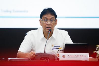 Bukan Sekadar Angka! Purbaya Ungkap 'Jantung' Rp200 Triliun di Bank: Kunci Stabilitas dan Akselerasi Ekonomi Nasional Terkuak!