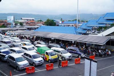 Terkuak! Antrean 5,8 KM di Ketapang-Gilimanuk Saat Puncak Arus Balik: Strategi Jitu ASDP Jaga Roda Ekonomi Tetap Berputar