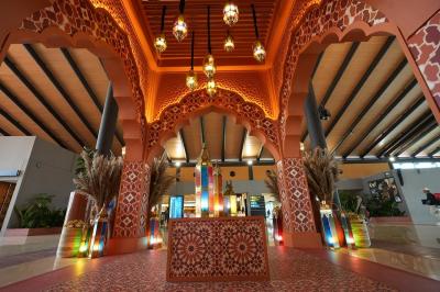 Terungkap! Strategi Brilian di Balik Wajah Baru Terminal 2 Soekarno-Hatta: Bukan Hanya Estetika, Tapi Juga Potensi Ekonomi Fantastis dari Jemaah Haji dan Umrah!