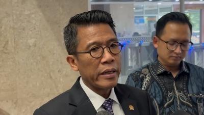 Detik-detik Krusial! DPR Siap 'Menguliti' 10 Kandidat Dewan Komisioner OJK, Ini Nama-nama yang Bakal Menentukan Arah Jasa Keuangan Nasional!