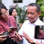 Minyak Dunia 'Mendidih' Akibat Konflik Global, Tapi Harga Pertalite Tetap 'Anteng'! Menteri ESDM Ungkap Strategi Pemerintah dan Peringatan Keras untuk Konsumen BBM Non-Subsidi!