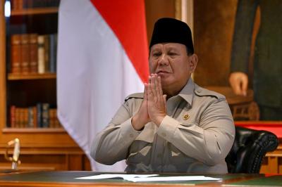 Bukan Sekadar Angka! Prabowo Beberkan Blueprint 'Revolusi' Ekonomi 8% Indonesia: Jutaan Pekerjaan Baru Menanti dari Dapur Rakyat hingga Mega Proyek Perumahan!