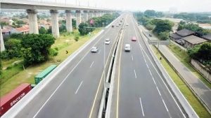 Jasa Marga Terkejut! Jutaan Kendaraan 'Kabur' dari Jabotabek Jelang Idulfitri, Tapi Angka Ini Baru Separuh dari Proyeksi Awal! Apa yang Terjadi?