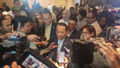 Geger! Menteri Bahlil Bongkar Borok Impor Energi: 'Ada Rente yang Bikin Pejabat Terjebak!' – Data Mengejutkan Ungkap Jurang Ketergantungan BBM Indonesia!