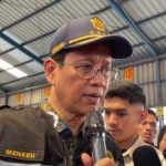 Terkuak! Biang Kerok Penumpukan 3.100 Kontainer di Priok, Menkeu Purbaya Siap 'Hajar' Pelaku Dolar AS: Ancaman Serius bagi Stabilitas Ekonomi Nasional?