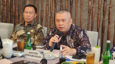 Menhub Desak Aplikator Jelaskan Potongan Ojol 8 Persen