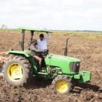 Petani Merauke Punya iPhone Mentan Terkejut