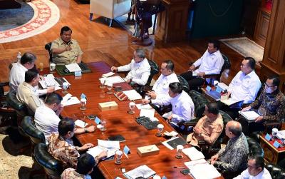 Hambalang Gempar Harga BBM Nelayan Kini Spesial