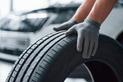 Penjualan Mobil Melejit Industri Ban Ikut Panen