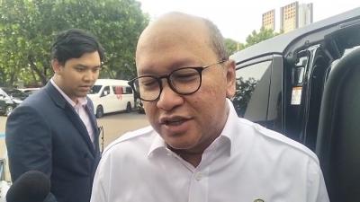 Rosan Bawa Kabar Emas Bandara Madinah Milik RI