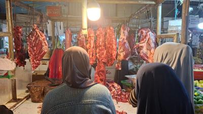 Harga Pangan Melejit Cabai Tembus Rp110 Ribu