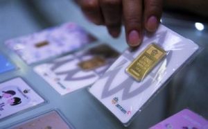 Emas Antam Melejit Hari Ini Investor Wajib Tahu