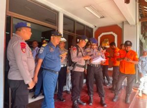 Panik Kapal Terbakar di Bali Penumpang Selamat