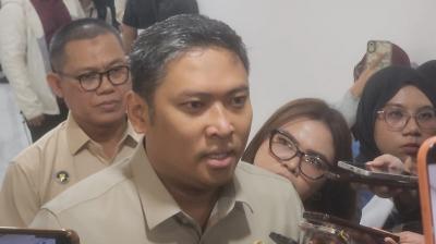 Terkuak Alasan Guru Wajib Santap Makanan Siswa