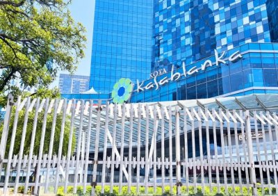 Heboh Pagar Mal Menjulang Tinggi Ini Faktanya
