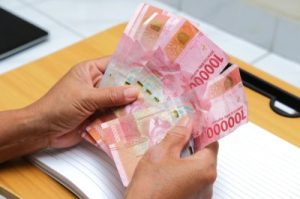 Utang RI Melonjak Tembus Rp8 Ribu Triliun