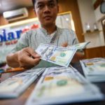 Dolar AS Tembus Rp18000 Rupiah Terancam