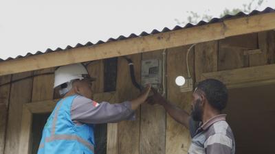 Masalah Listrik di 10 Ribu Desa